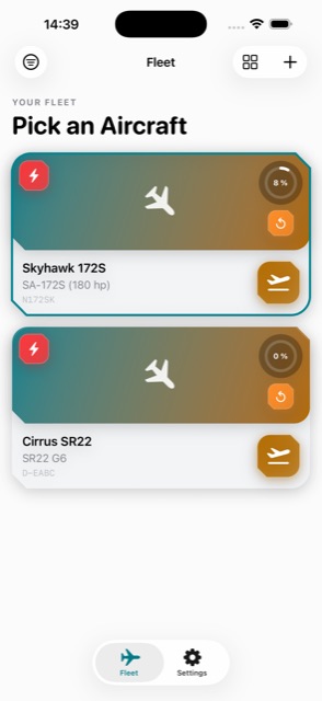 CockpitCheck fleet screen showing two aircraft, Skyhawk 172S and Cirrus SR22, with pre-flight progress rings
